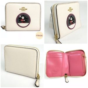 COPY - new Coach Disney Minnie Wallet chalk